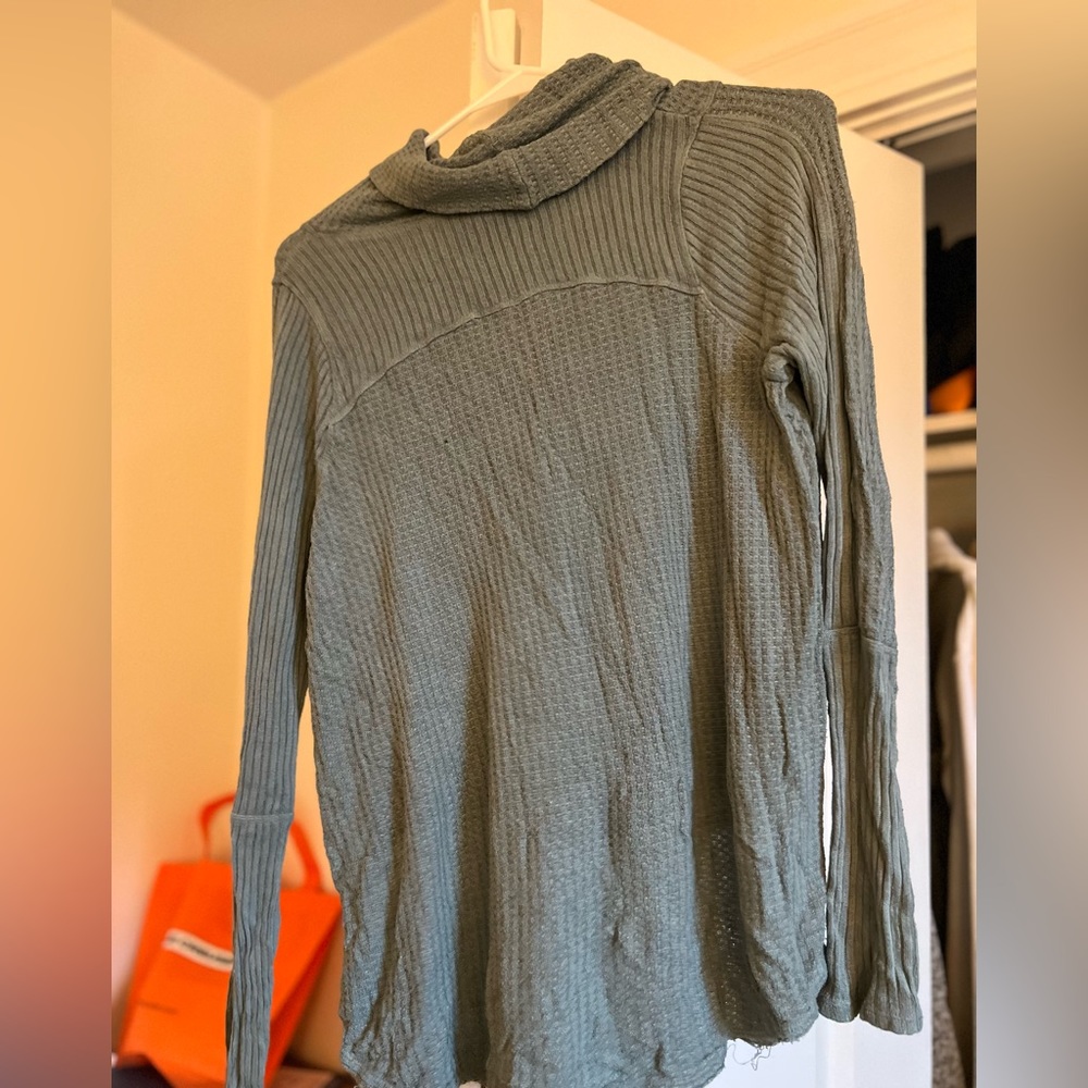 Free people cowlneck sweater xs
